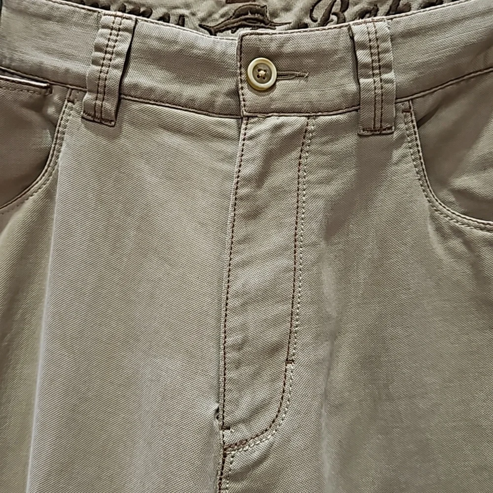 Tommy Bahama, Khaki, Pants Performance Fabric, Comfort, Breathable, Sz 33